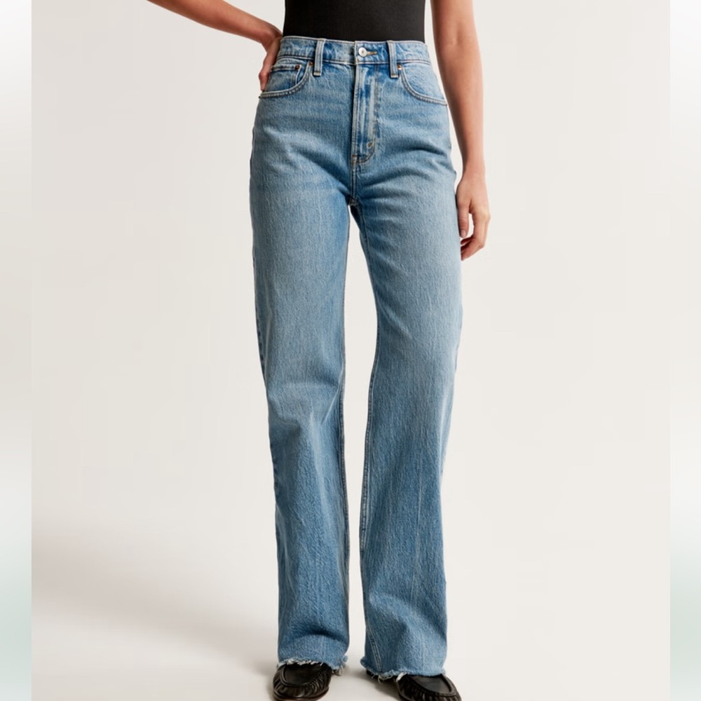90s relaxed high rise jean